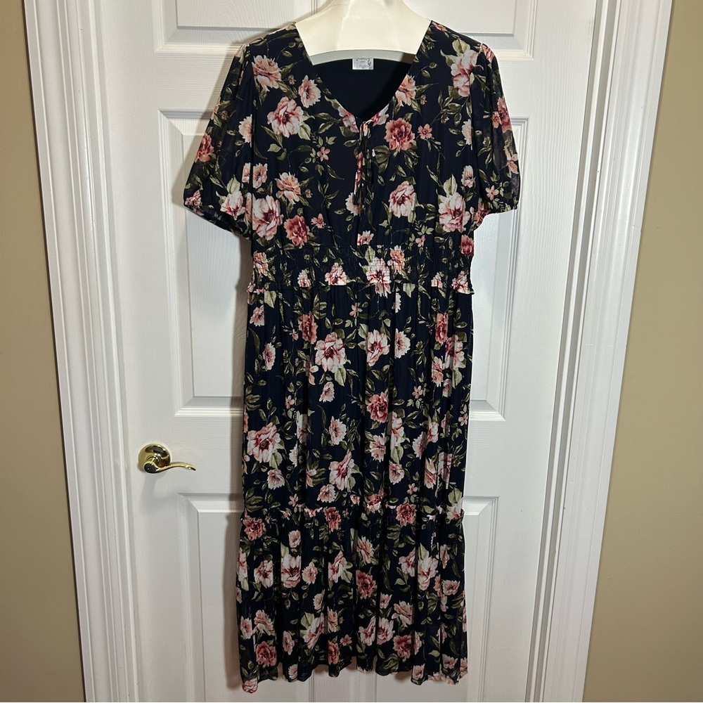 Siren Lily Floral Print Tiered Midi Dress